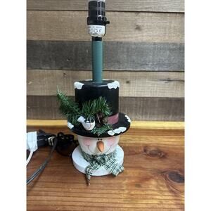 Wooden Snowman With Bird On Hat Table Lamp 14”